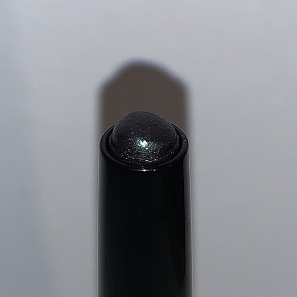 NARS Sukhothai Velvet Shadow Stick - Picture 3 of 11